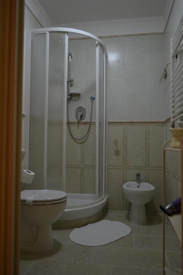 Tucci'S Roma Guest House 外观 照片