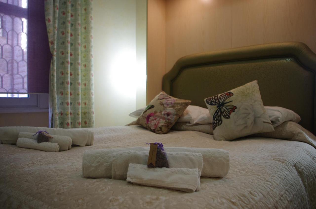 Tucci'S Roma Guest House 外观 照片